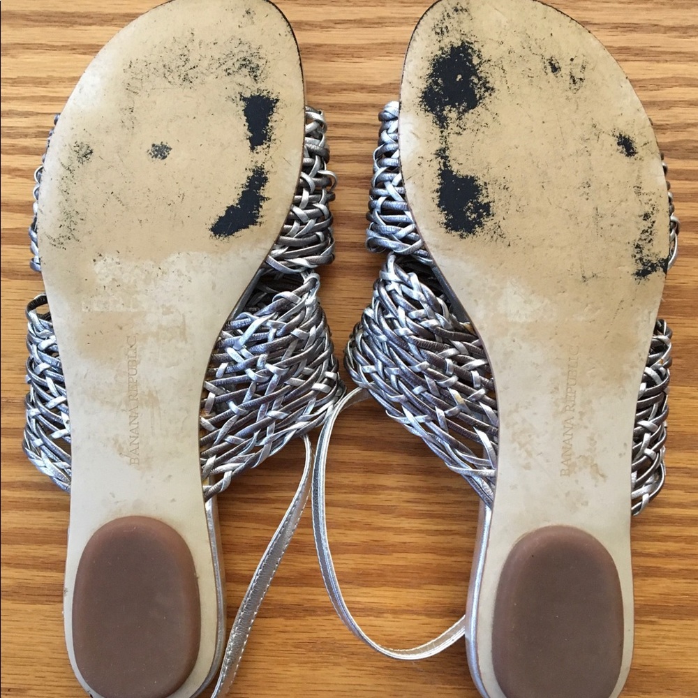 Banana Republic leather sandals | woven silver & gray versatile style - Picture 7 of 8